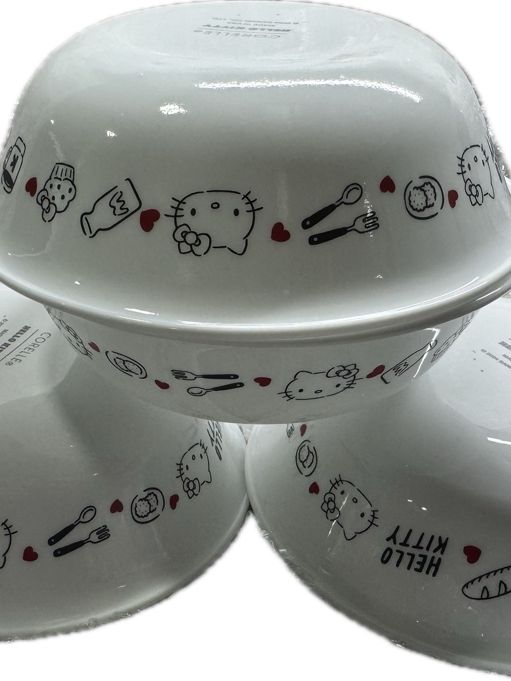 4 ct Hello Kitty White Red Black Cereal Bowls with Red Heart Accents NOS 6.25” w